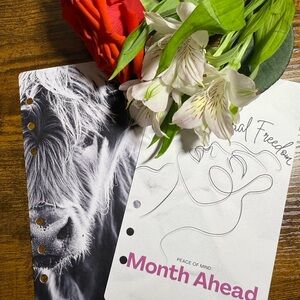 Linen A6 Dashboard Highland Cow